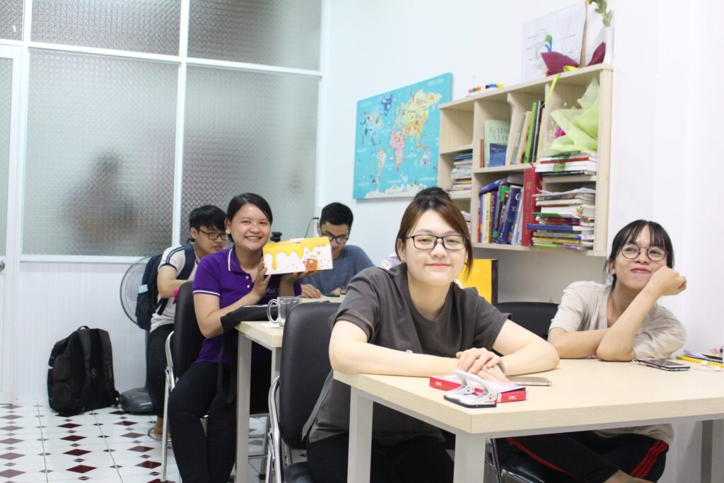 Có bằng IELTS có đi dạy được không